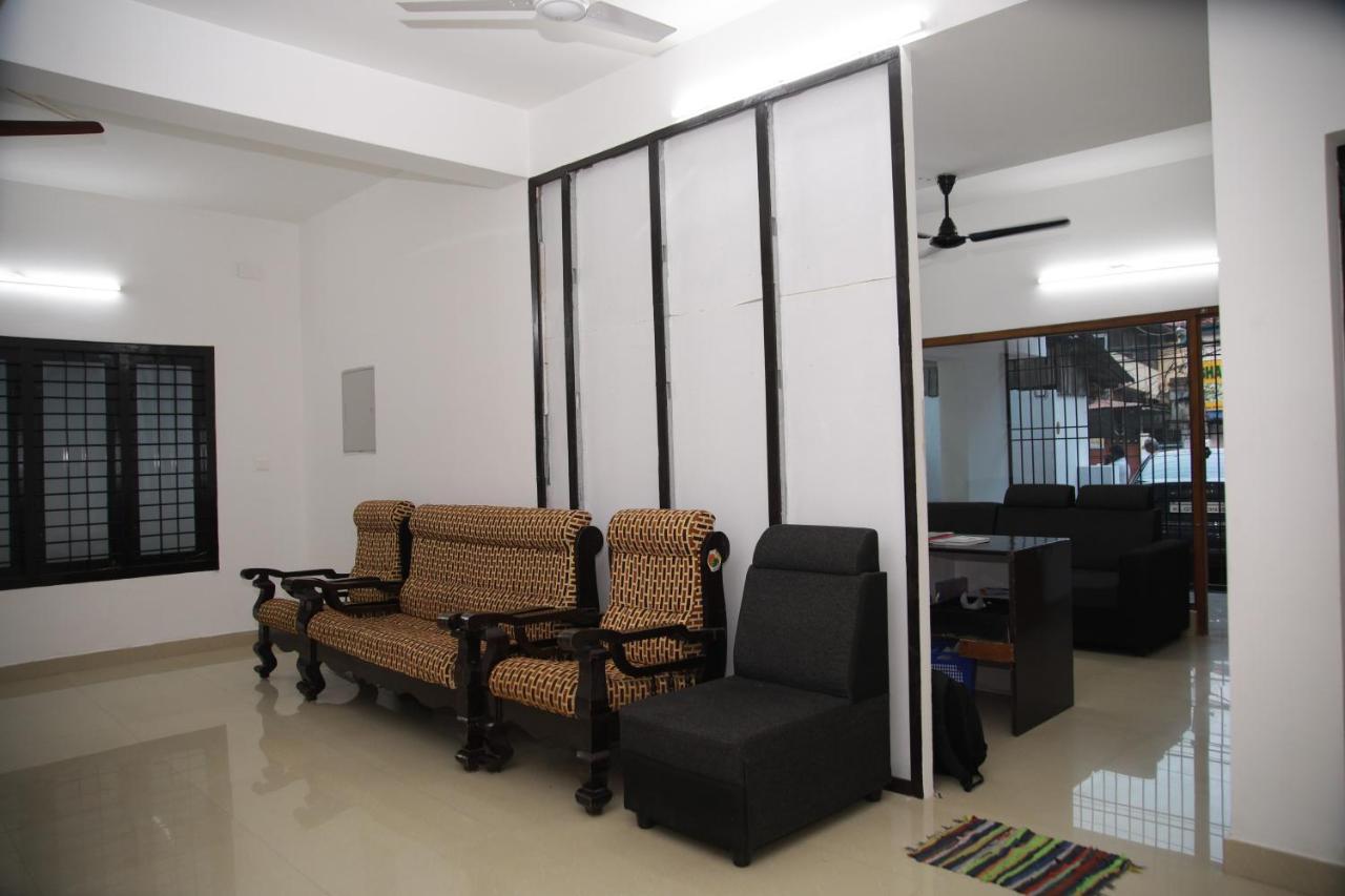 Hotel Meghna Residency Thiruvananthapuram Exterior foto