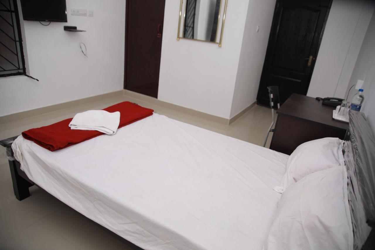 Hotel Meghna Residency Thiruvananthapuram Exterior foto