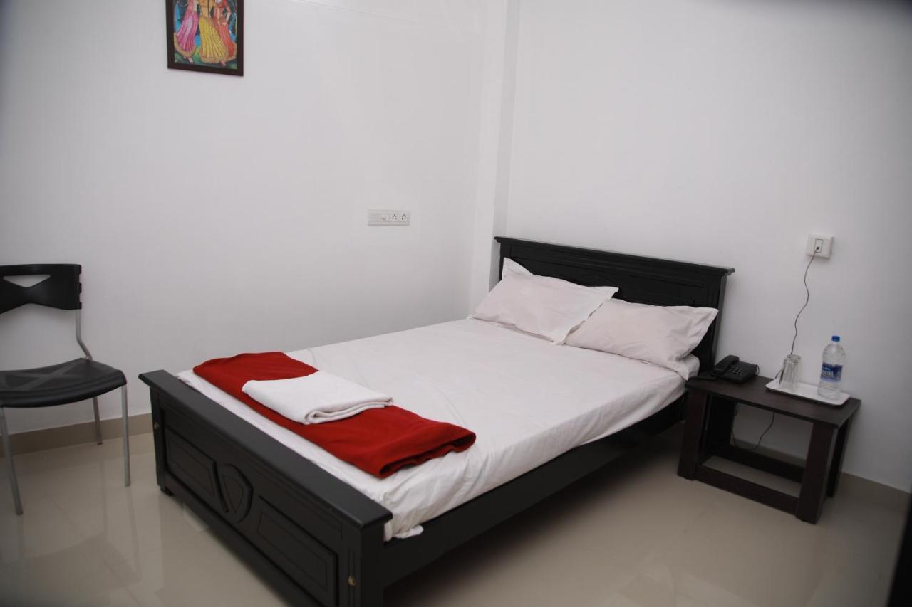 Hotel Meghna Residency Thiruvananthapuram Exterior foto