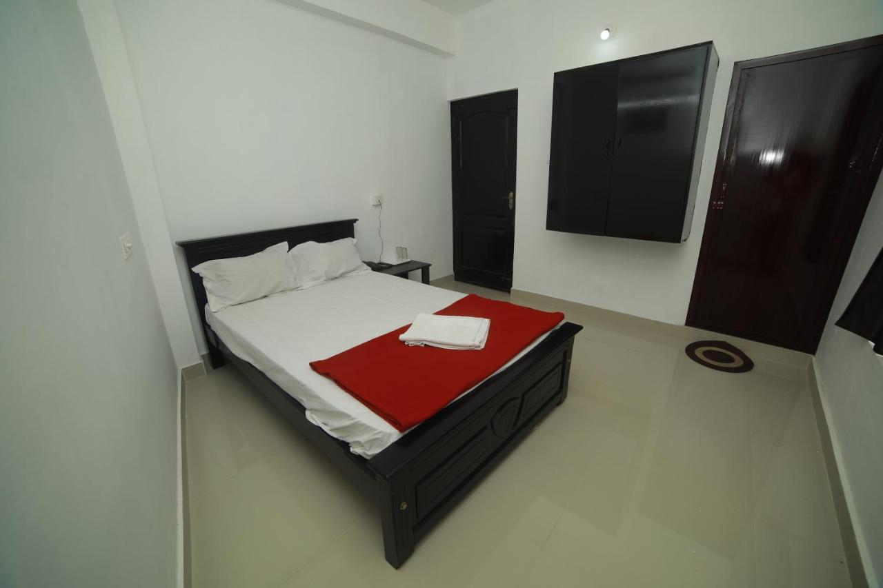 Hotel Meghna Residency Thiruvananthapuram Exterior foto