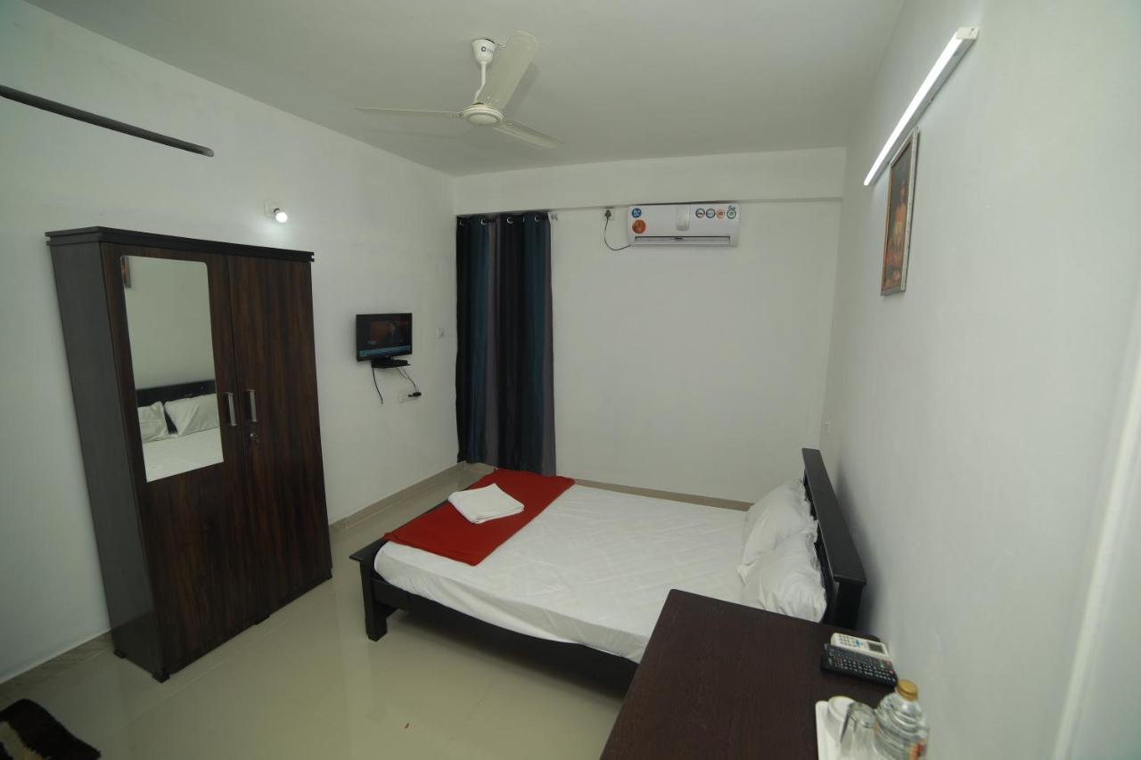 Hotel Meghna Residency Thiruvananthapuram Exterior foto