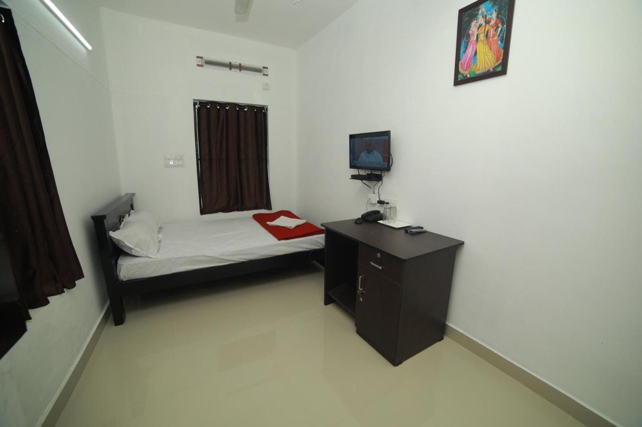 Hotel Meghna Residency Thiruvananthapuram Exterior foto